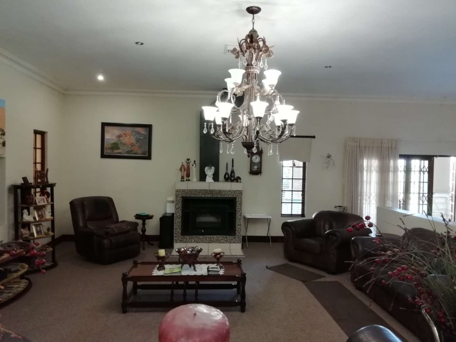 5 Bedroom Property for Sale in Keidebees Northern Cape